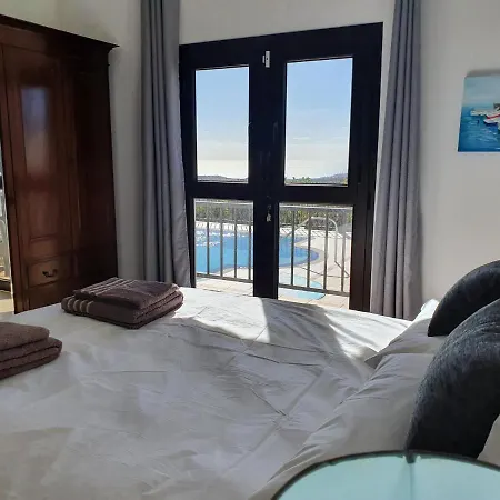 Montana Lanzarote - Large Private Pool - Sleeps 10 * El Mojon (Canary)