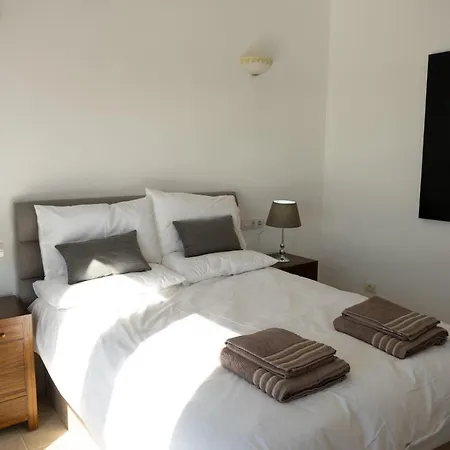 Montana Lanzarote - Large Private Pool - Sleeps 10 * El Mojon (Canary)